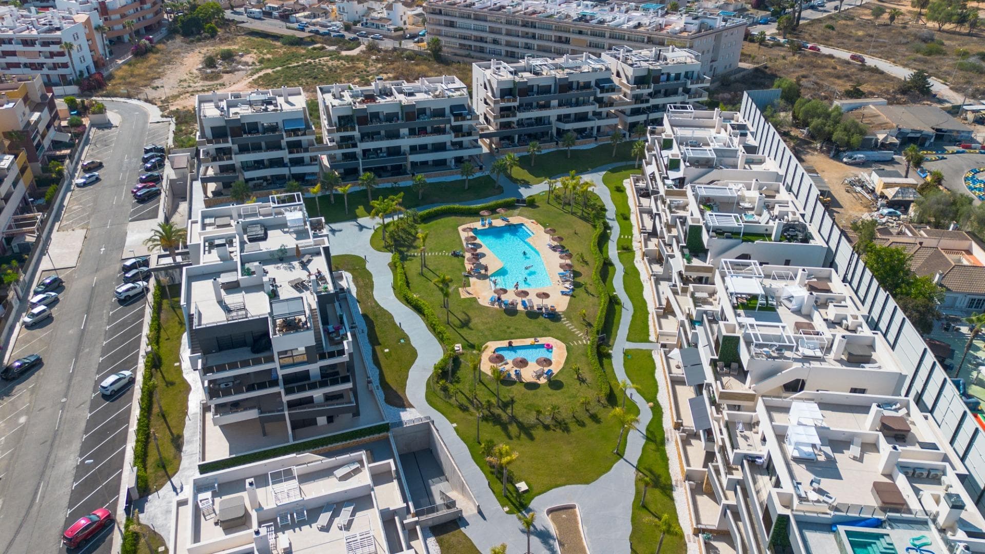 Ático de 2 dormitorios en Orihuela Costa - 25