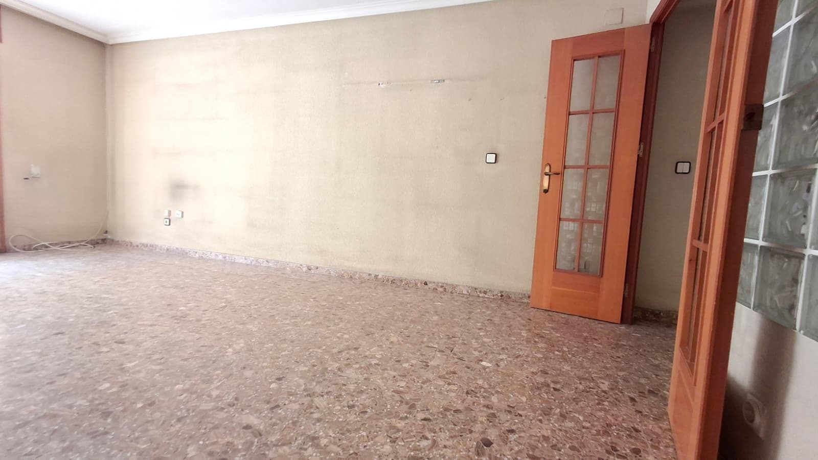Apartamento Planta Media de 4 dormitorios en Orihuela - 10