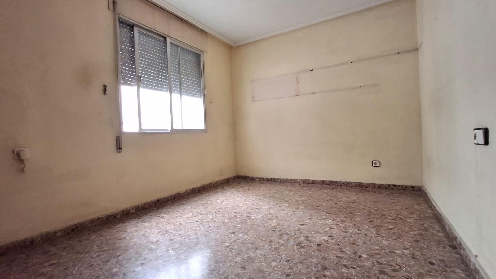 Apartamento Planta Media de 4 dormitorios en Orihuela - 19