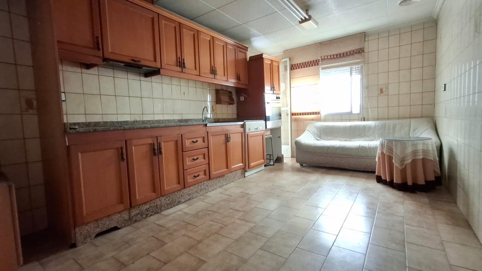 Apartamento Planta Media de 4 dormitorios en Orihuela - 25