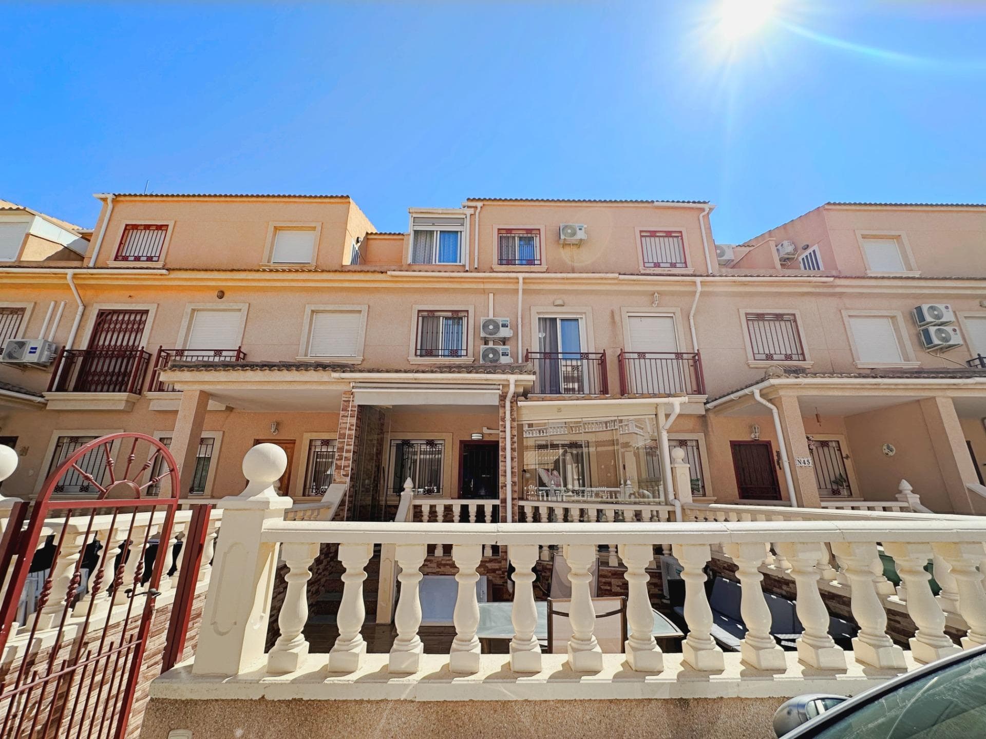 Pareada de 3 dormitorios en Orihuela Costa - 21