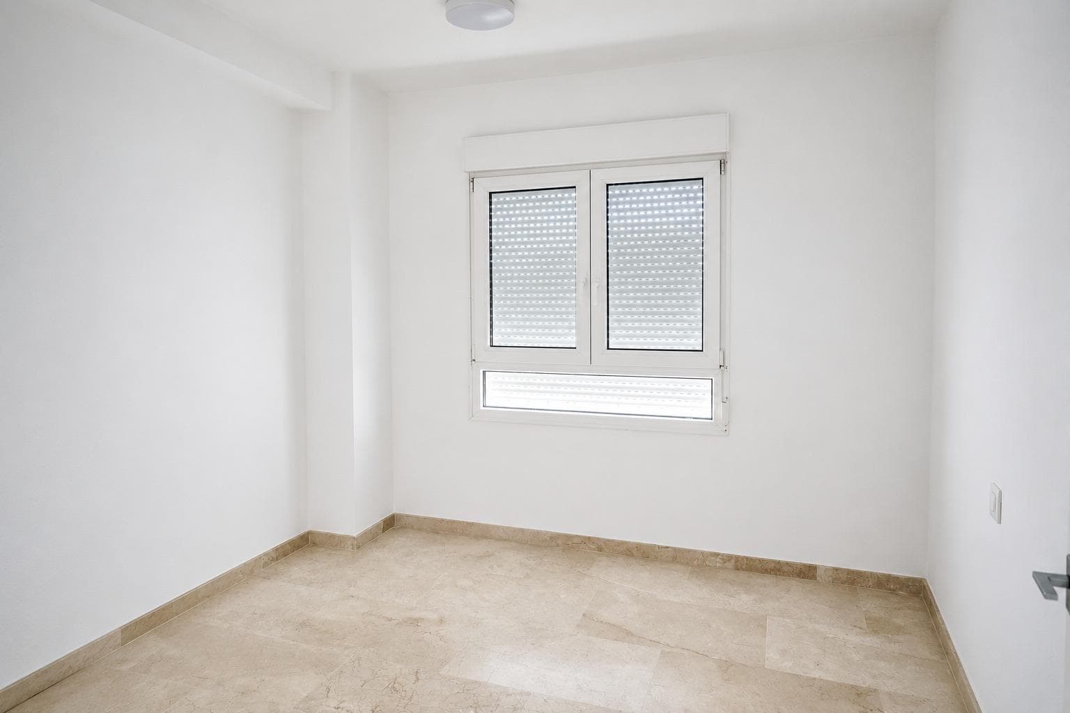 Apartamento Planta Media de 2 dormitorios en Orihuela Costa - 5
