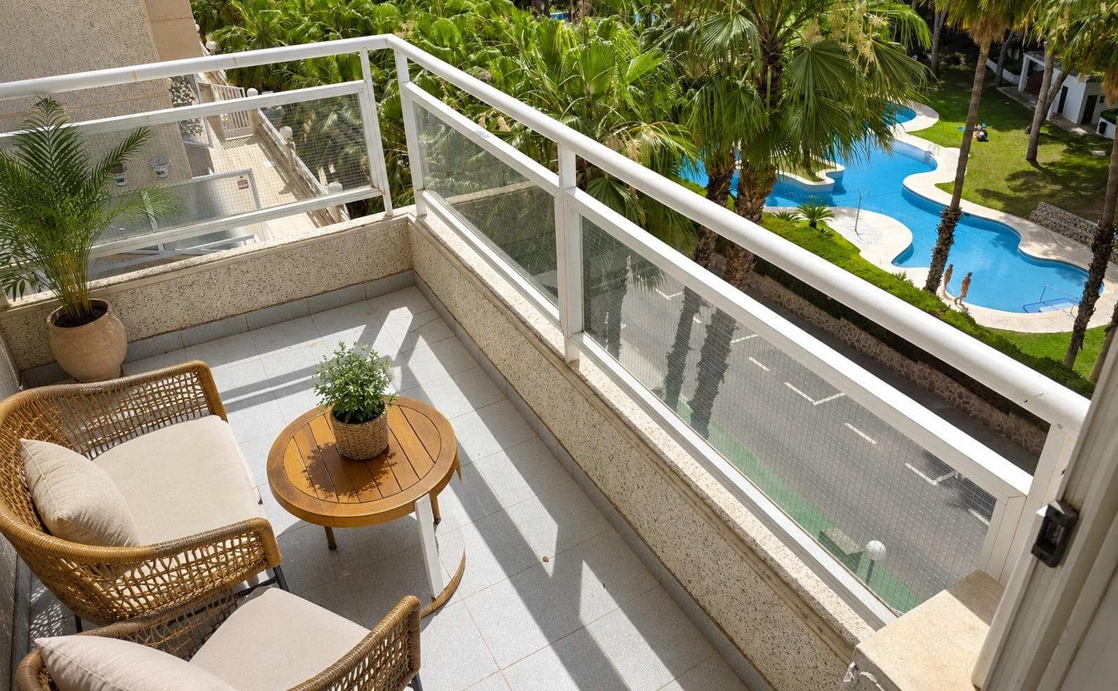Apartamento Planta Media de 2 dormitorios en Orihuela Costa - 9