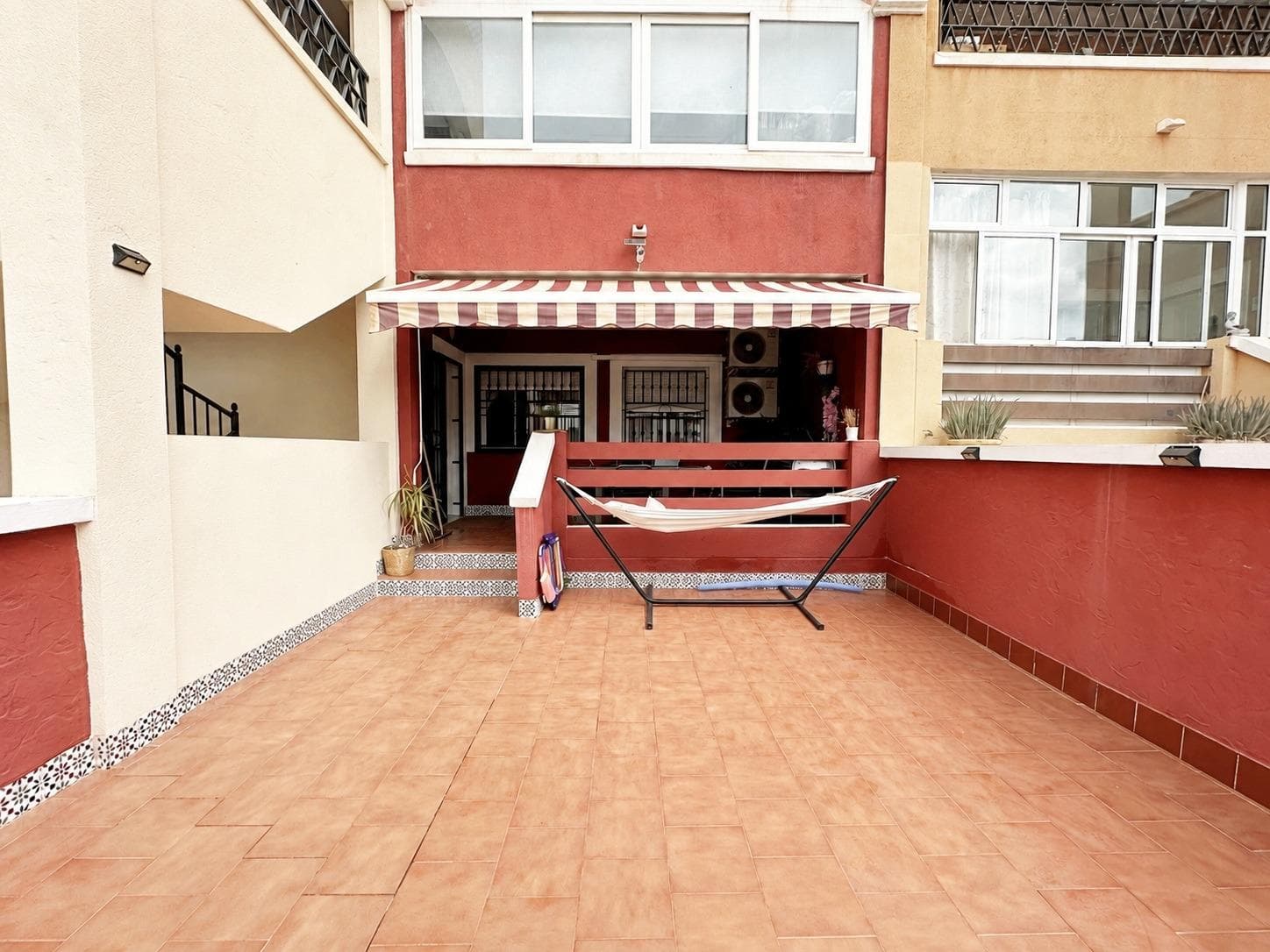 Bungalow de 2 dormitorios en Orihuela Costa - 2