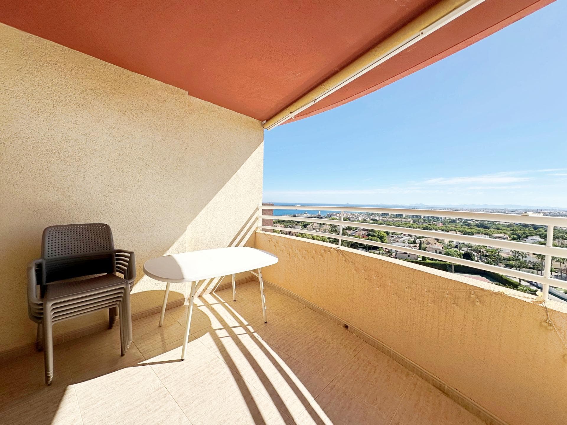 Tussenverdieping Appartement met 2 slaapkamers in Orihuela Costa - 2