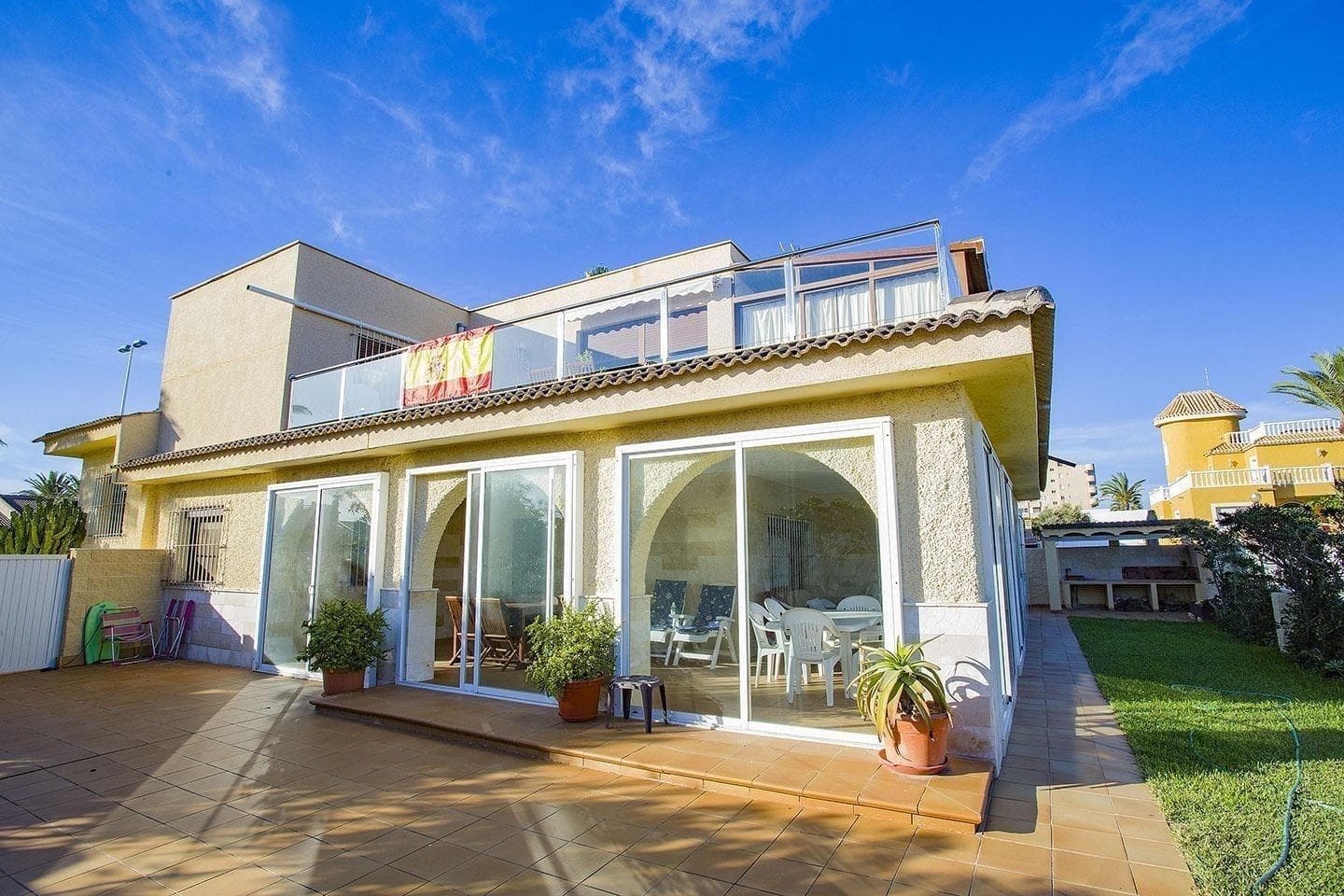 Villa - Chalet de 9 dormitorios en La Manga Del Mar Menor - 3