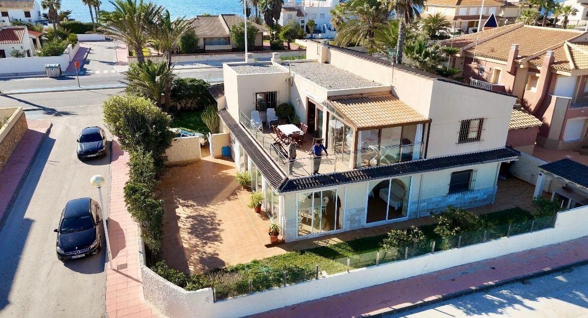 Villa - Chalet de 9 dormitorios en La Manga Del Mar Menor - 34