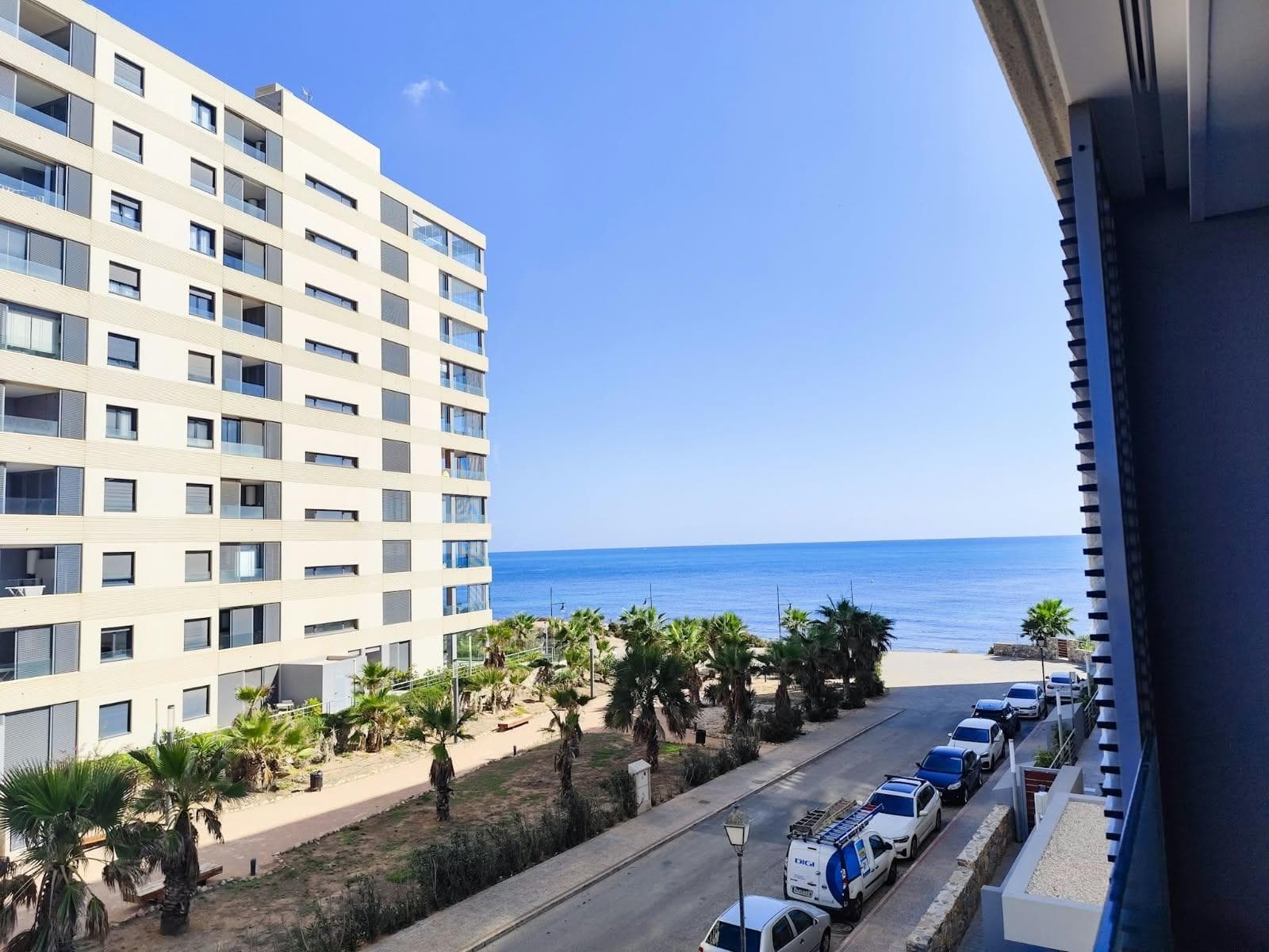 Apartamento Planta Media de 3 dormitorios en Orihuela Costa - 11