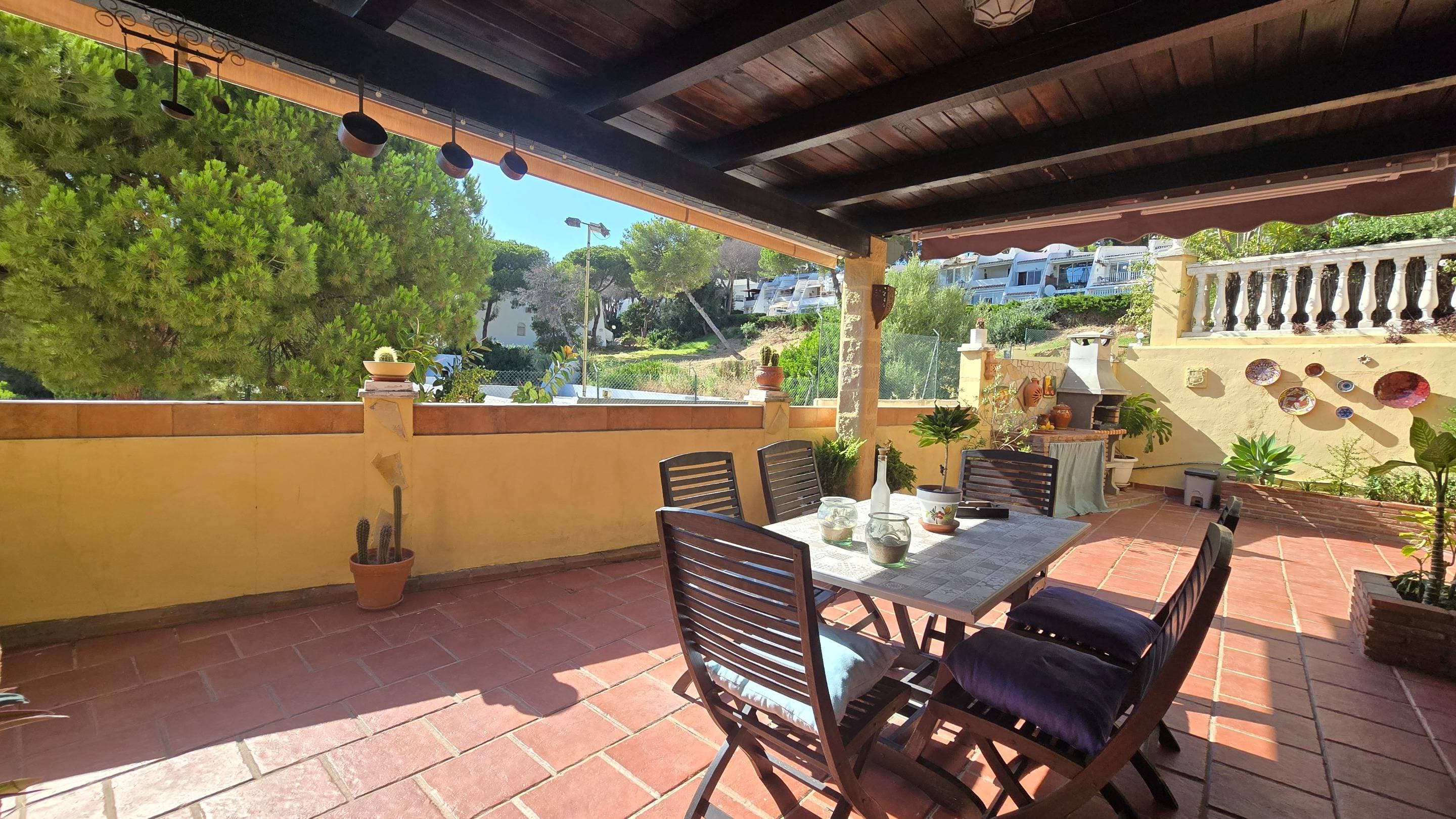 Pareada de 3 dormitorios en Estepona - 20