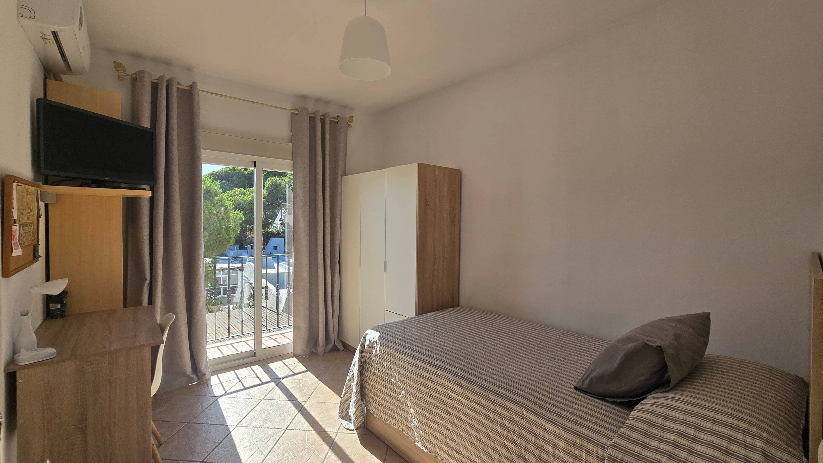 Pareada de 3 dormitorios en Estepona - 28