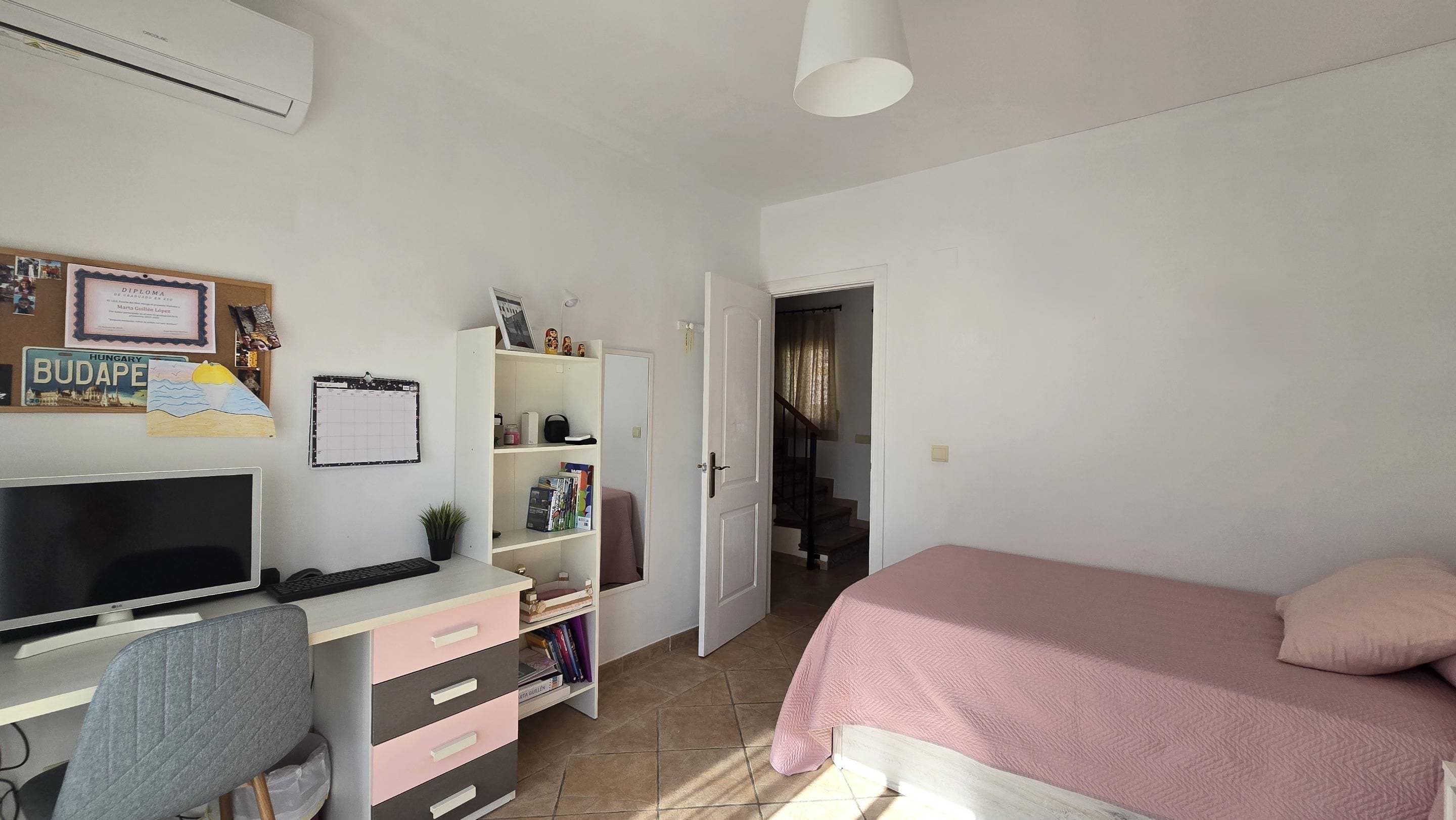 Pareada de 3 dormitorios en Estepona - 34