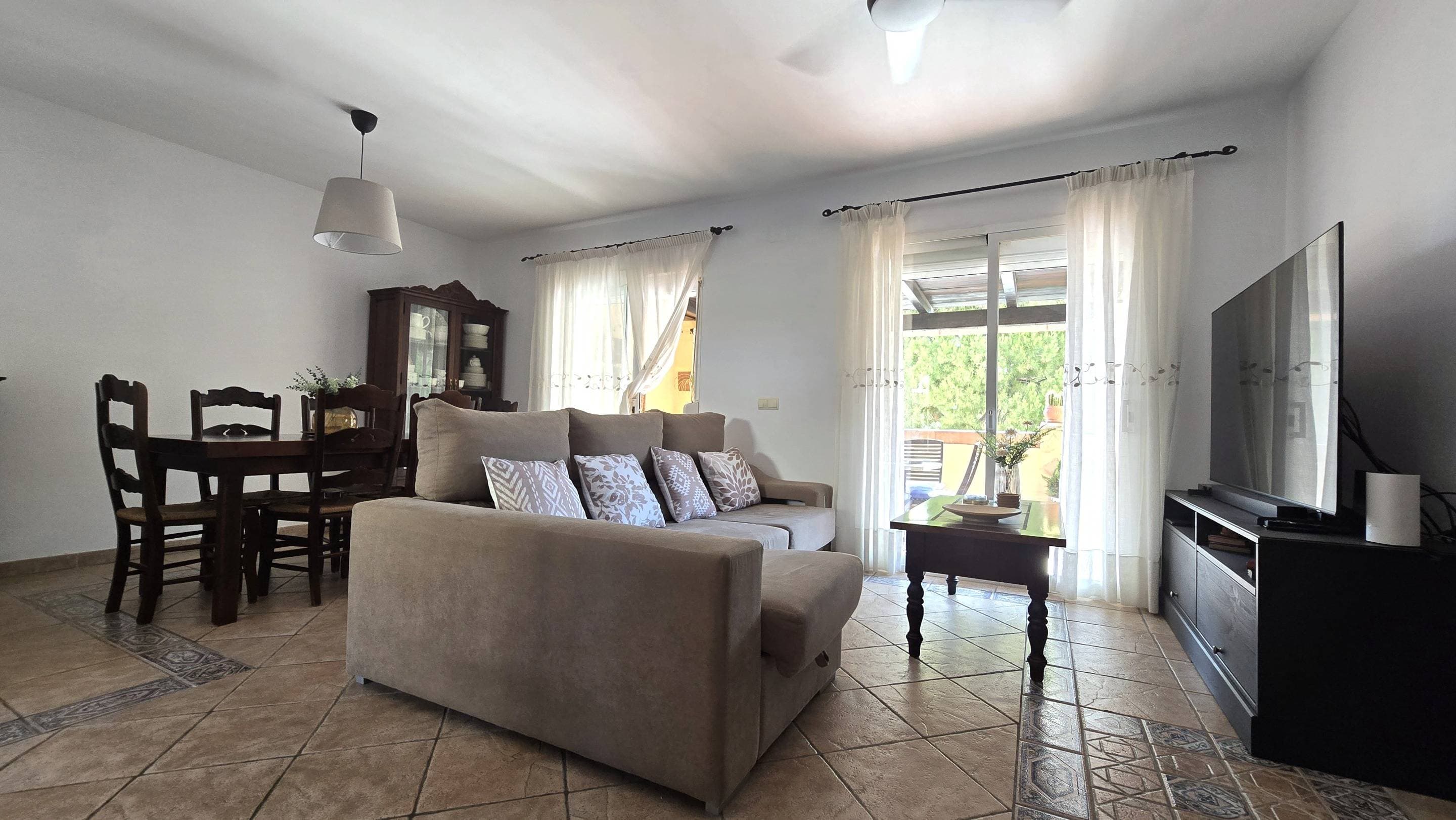 Pareada de 3 dormitorios en Estepona - 4