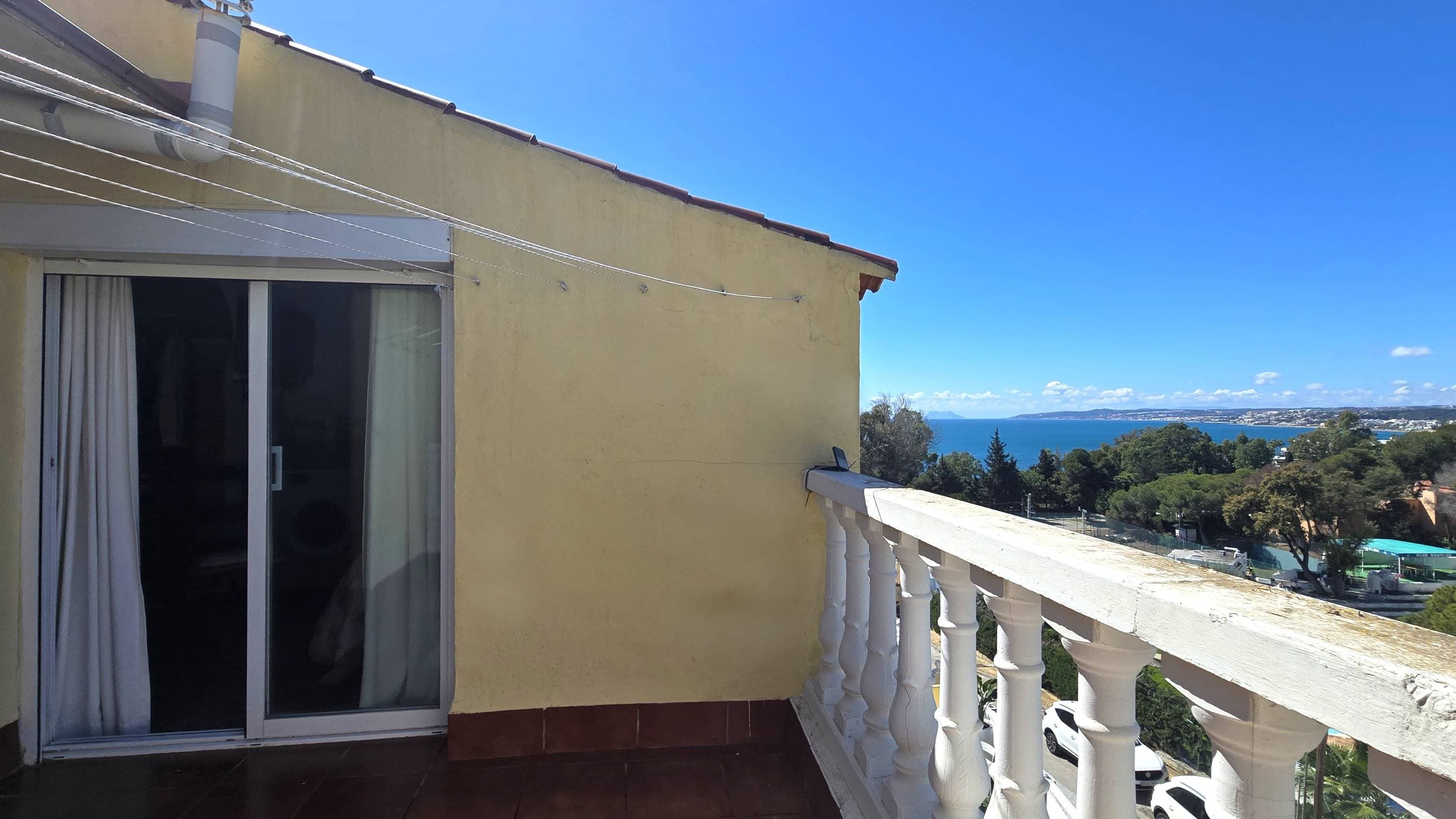 Pareada de 3 dormitorios en Estepona - 42