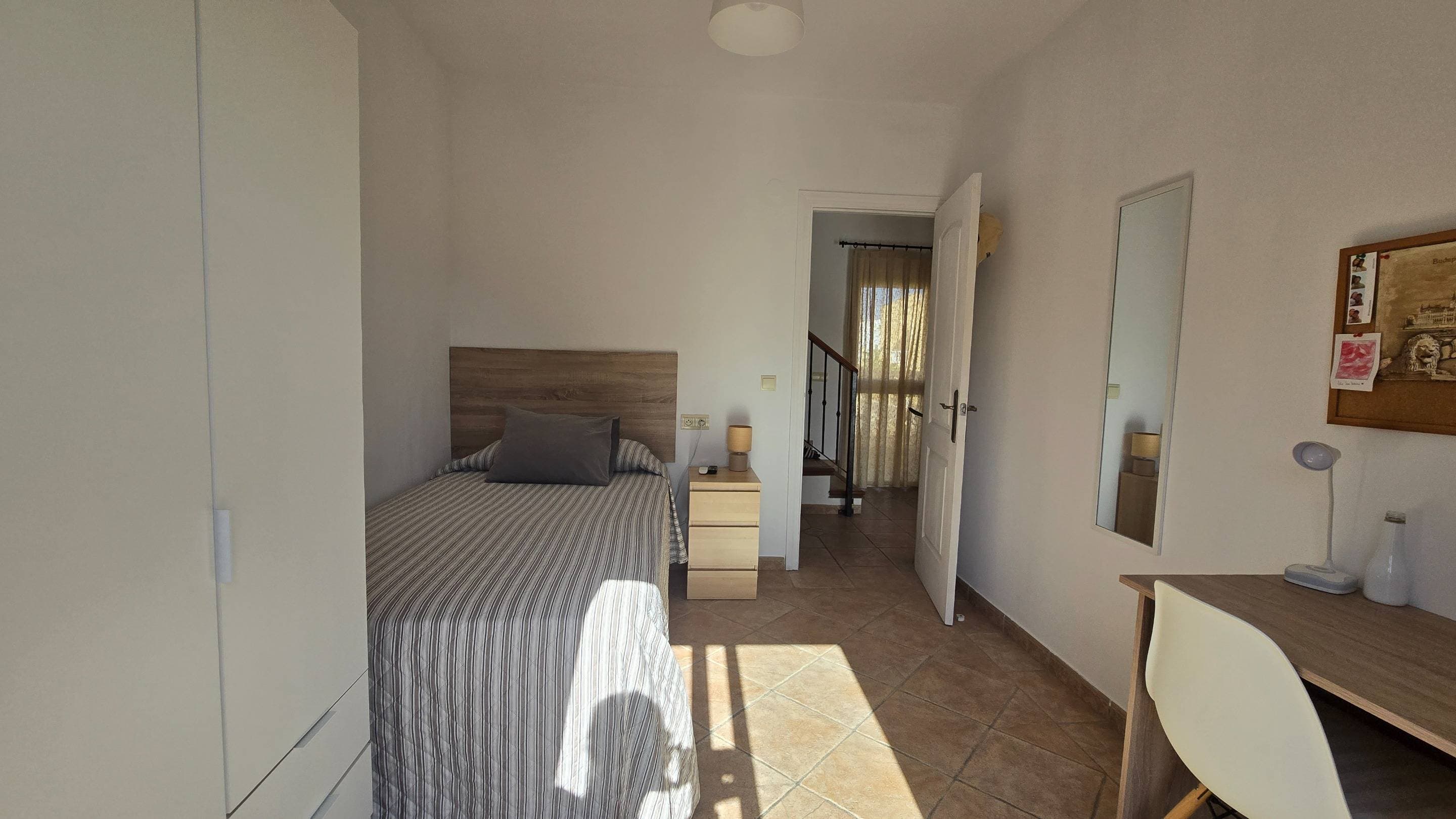 Pareada de 3 dormitorios en Estepona - 7