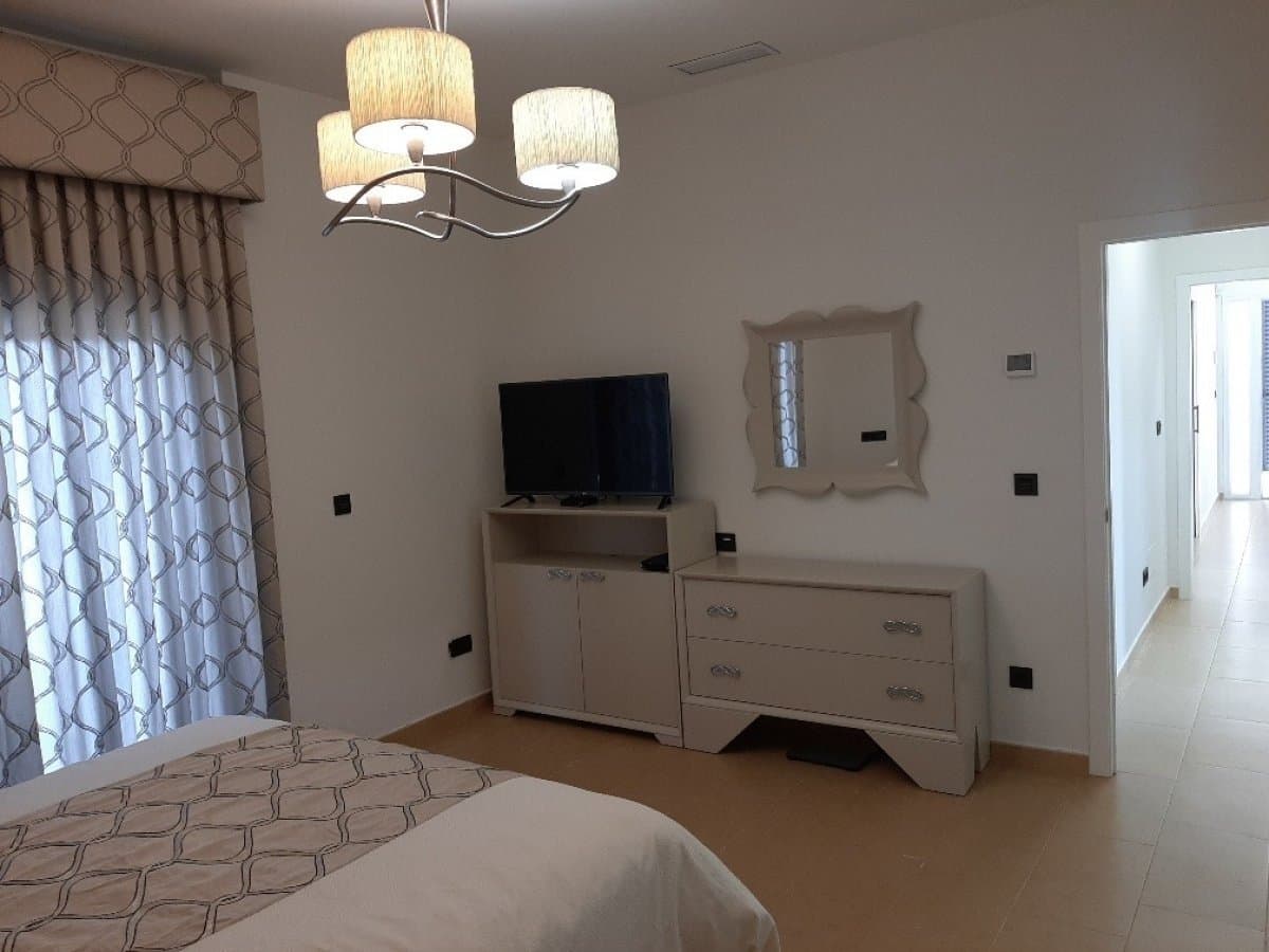 Vrijstaande Villa met 4 slaapkamers in San Javier - 17