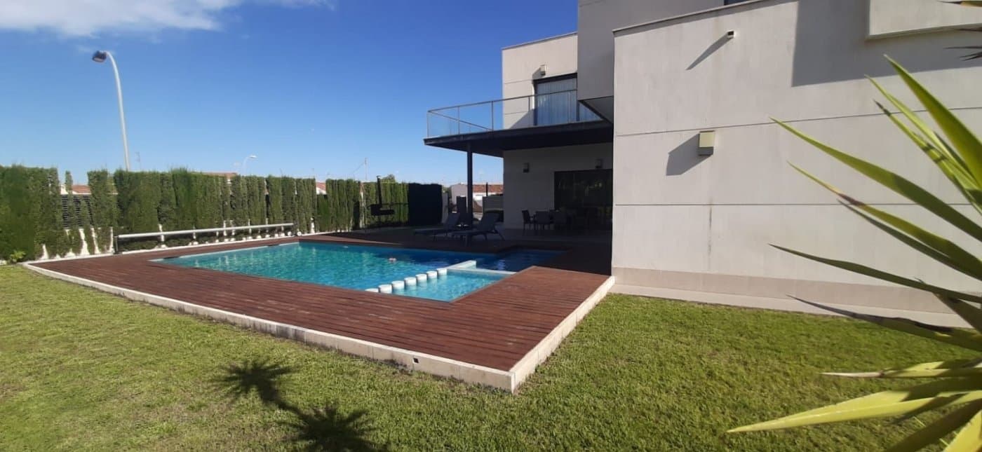 Vrijstaande Villa met 4 slaapkamers in San Javier - 42