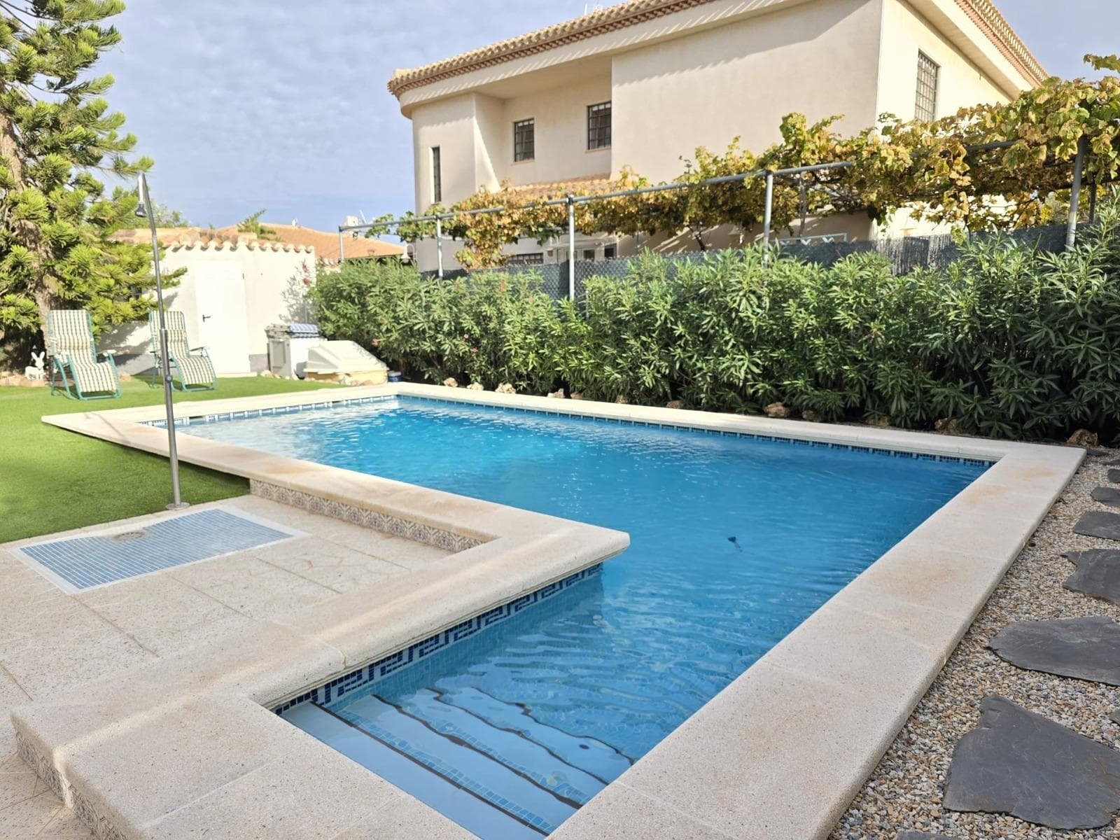 3 bed Detached Villa in Orihuela Costa - 2