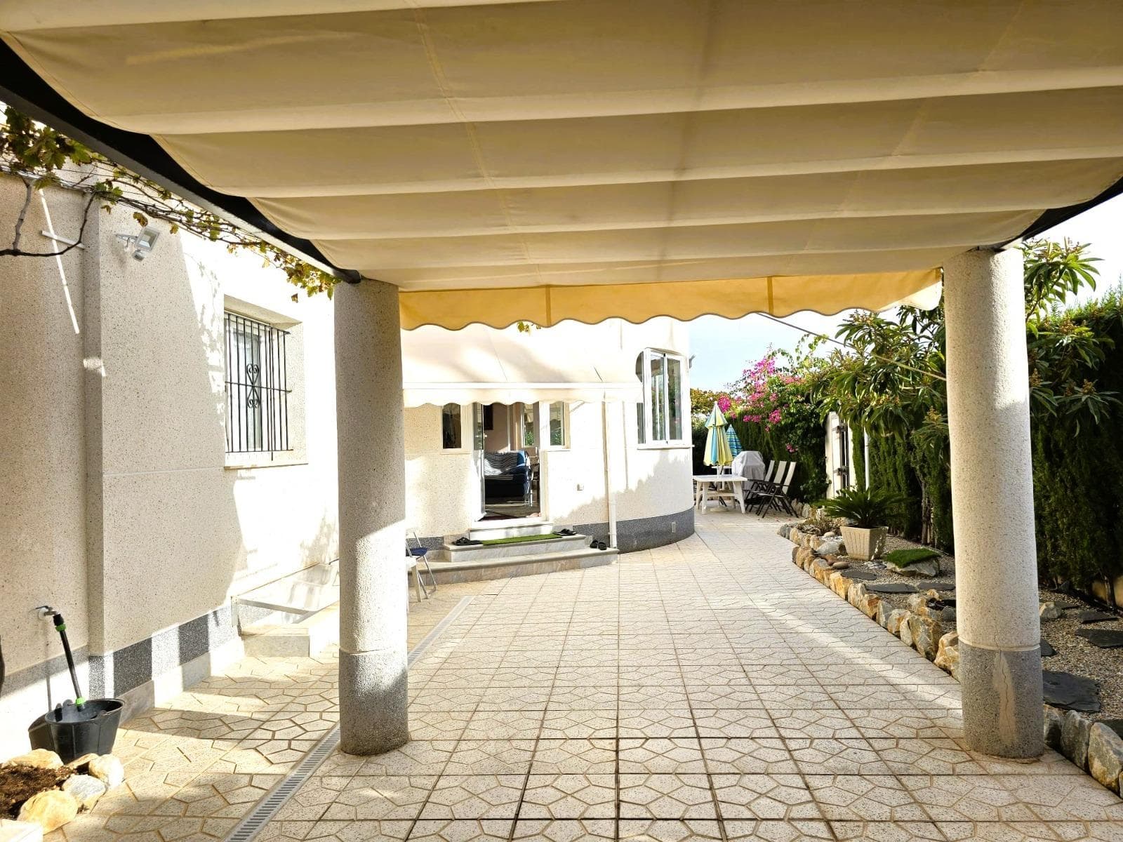 3 bed Detached Villa in Orihuela Costa - 26