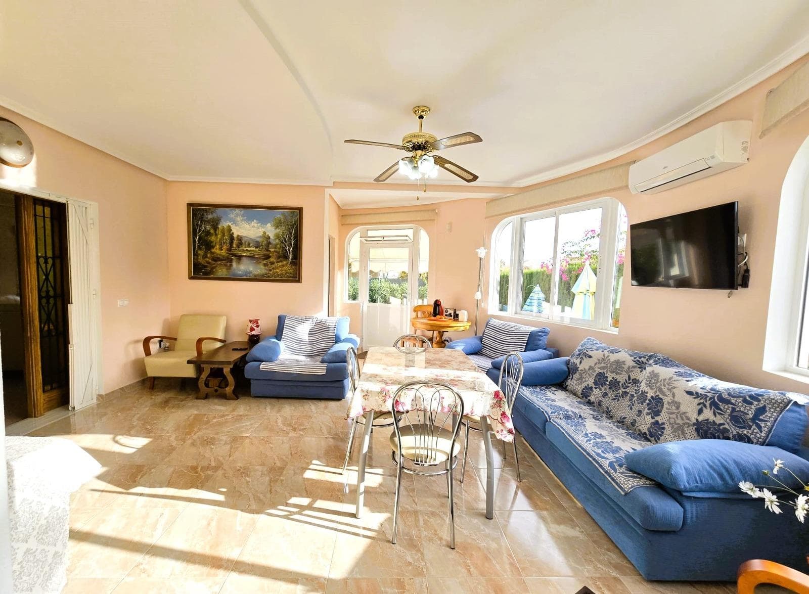 3 bed Detached Villa in Orihuela Costa - 5