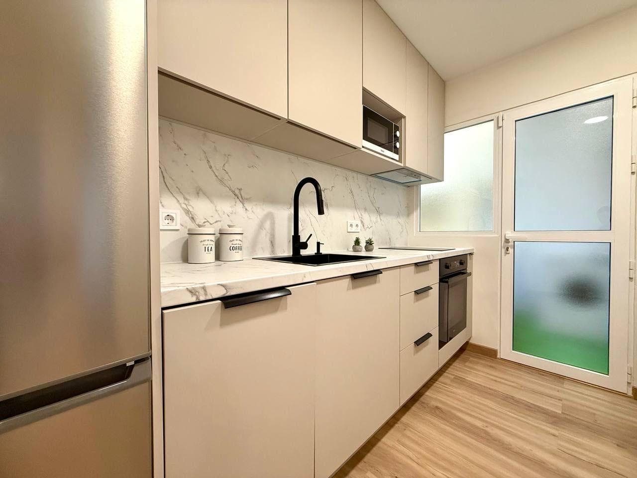 Apartamento Planta Media de 2 dormitorios en Lo Pagan - 21