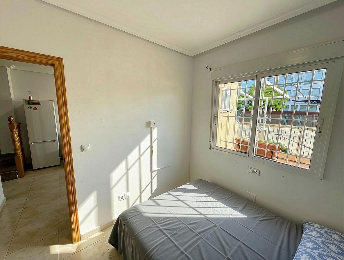 Dúplex de 3 dormitorios en Lo Pagan - 22
