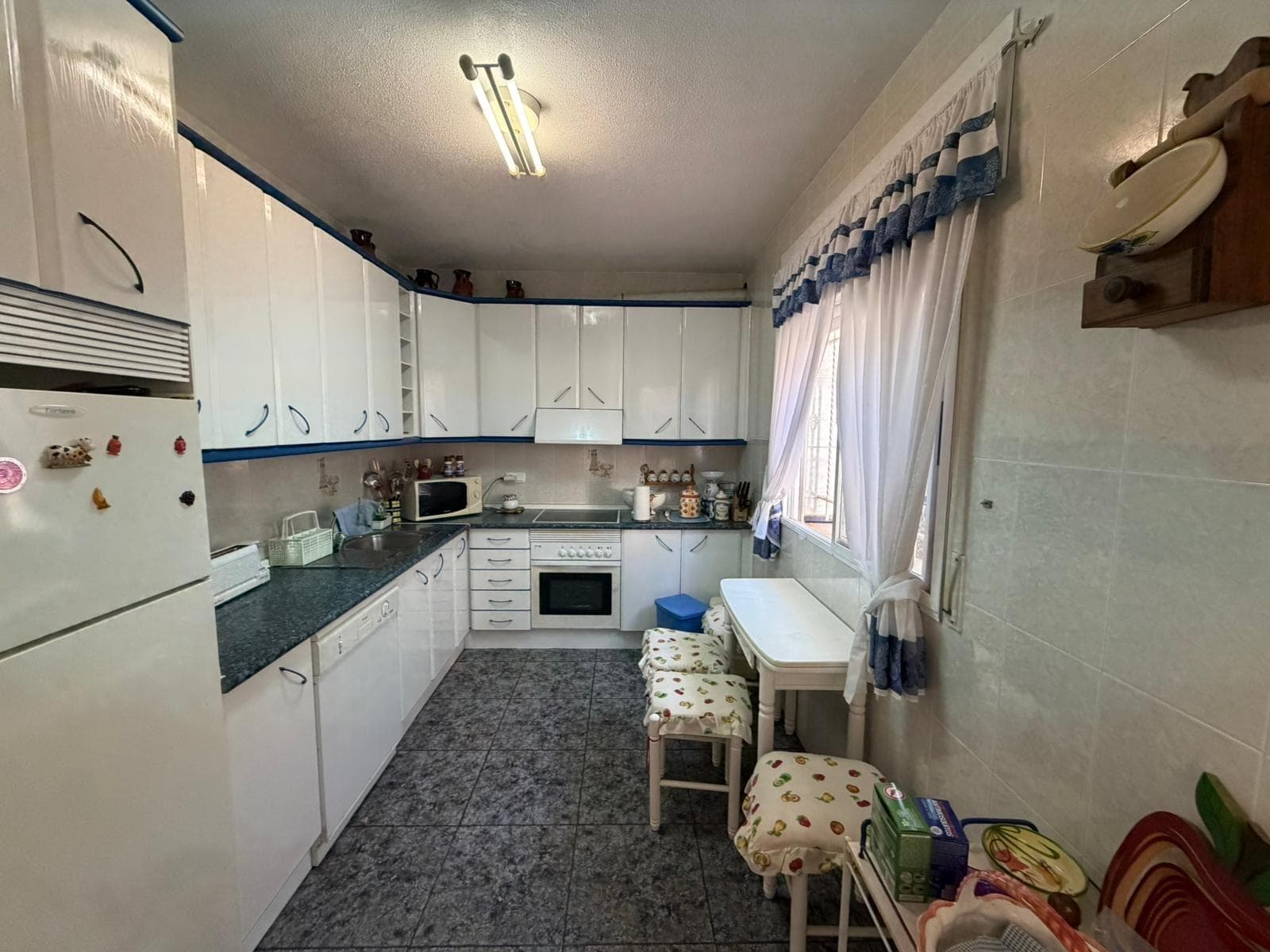 Villa - Chalet de 5 dormitorios en Santiago de la Ribera - 23