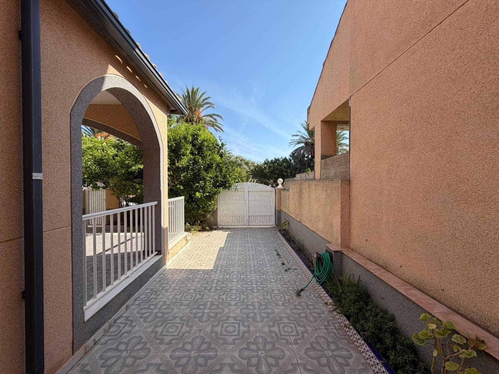 Villa - Chalet de 5 dormitorios en Santiago de la Ribera - 34