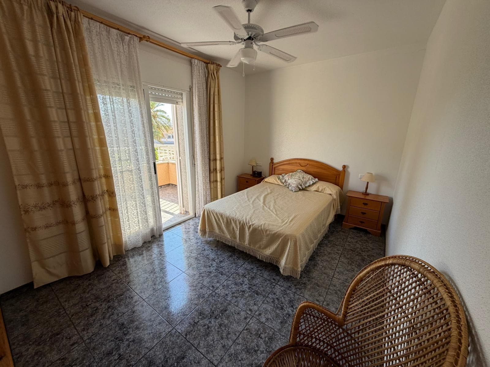 Villa - Chalet de 5 dormitorios en Santiago de la Ribera - 39