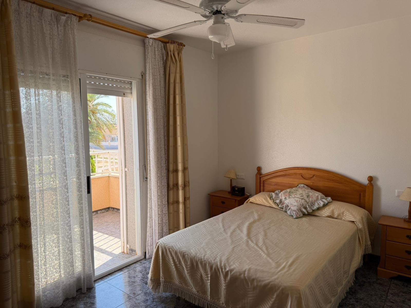 Villa - Chalet de 5 dormitorios en Santiago de la Ribera - 40