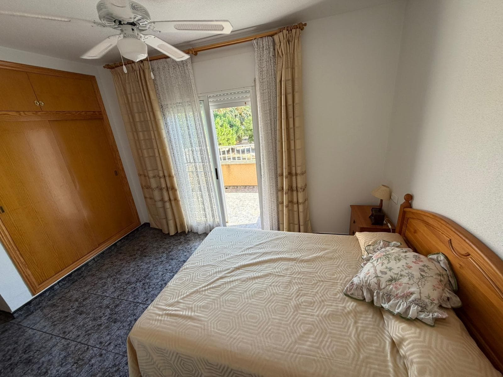 Villa - Chalet de 5 dormitorios en Santiago de la Ribera - 41