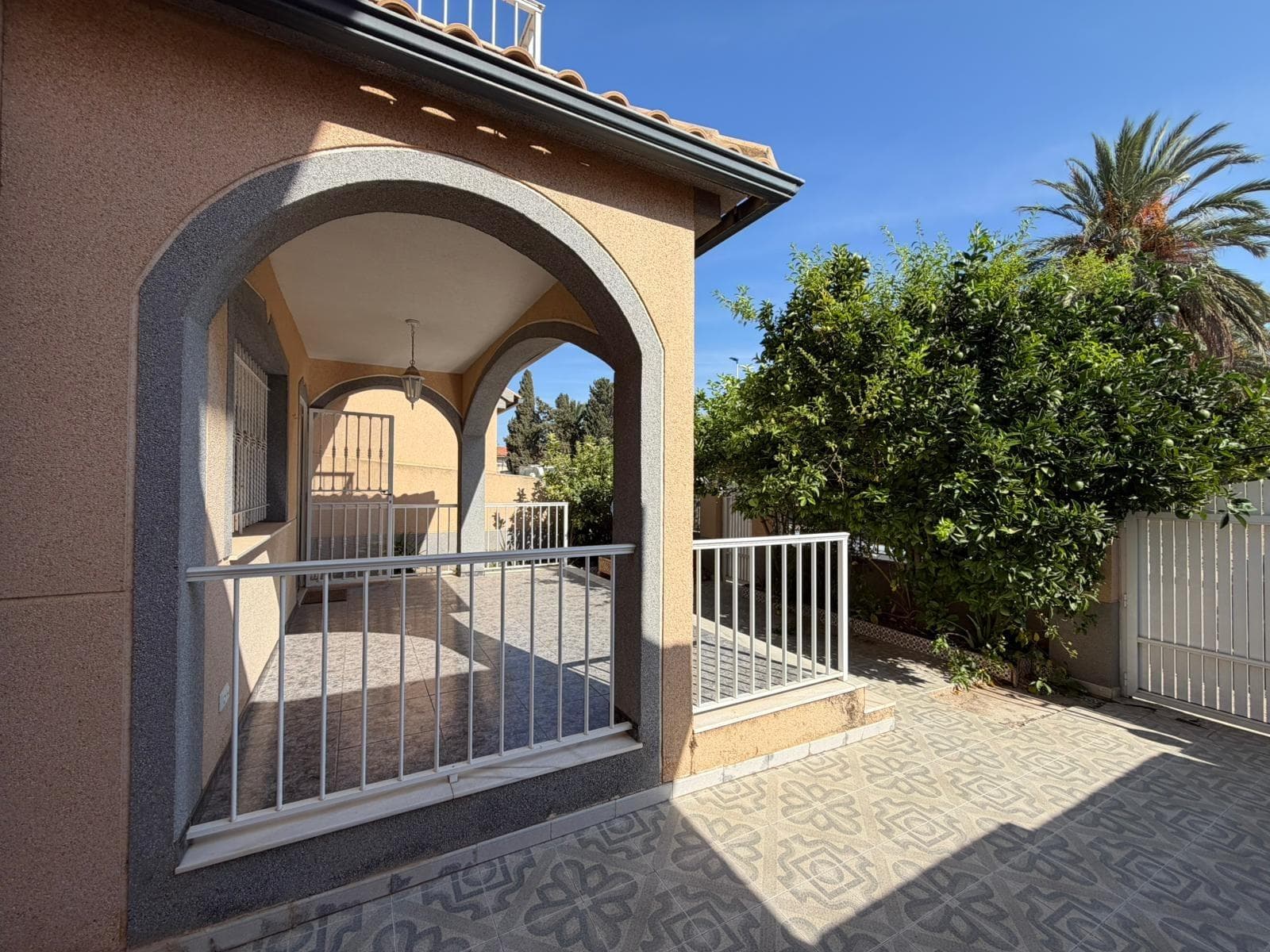 Villa - Chalet de 5 dormitorios en Santiago de la Ribera - 7