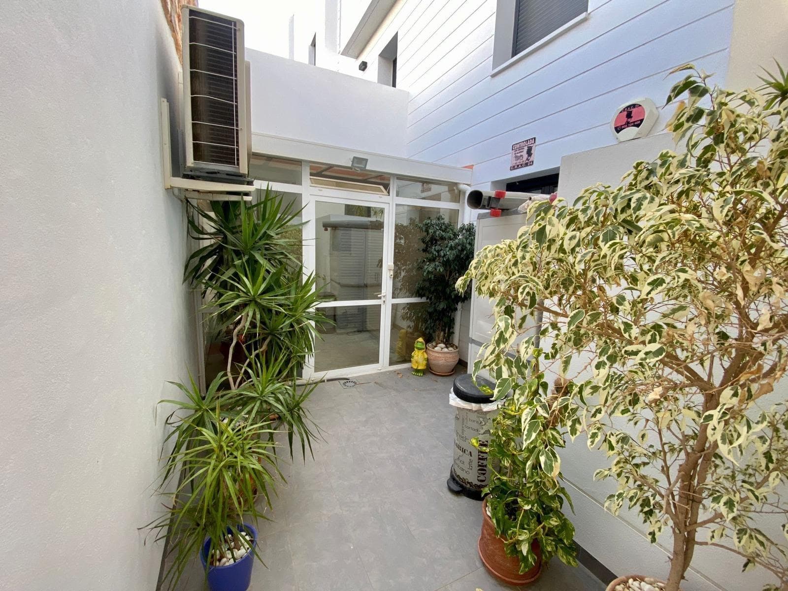 3 bed Bungalow in Orihuela Costa