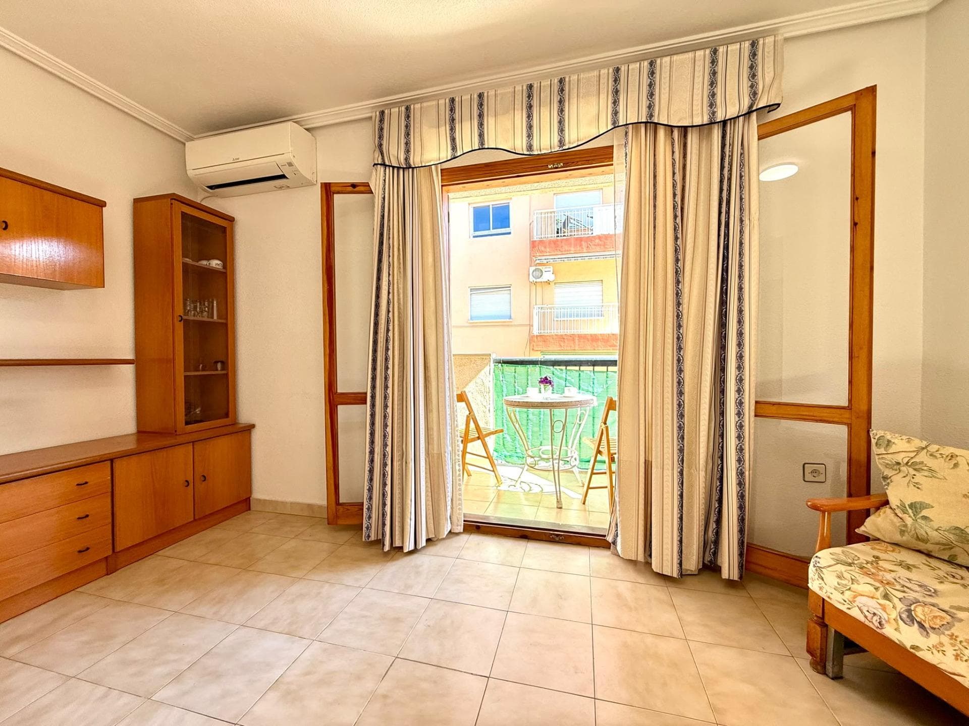 Apartamento Planta Media de 2 dormitorios en Lo Pagan - 28
