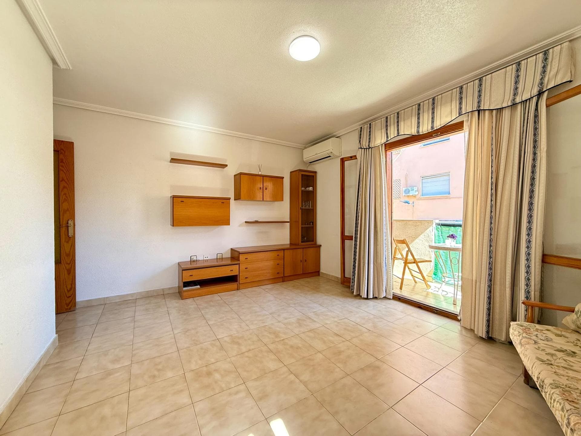 Apartamento Planta Media de 2 dormitorios en Lo Pagan - 32