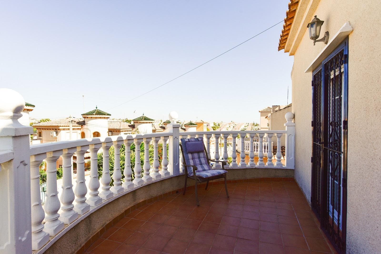 Tussenverdieping Appartement met 3 slaapkamers in Orihuela Costa - 17