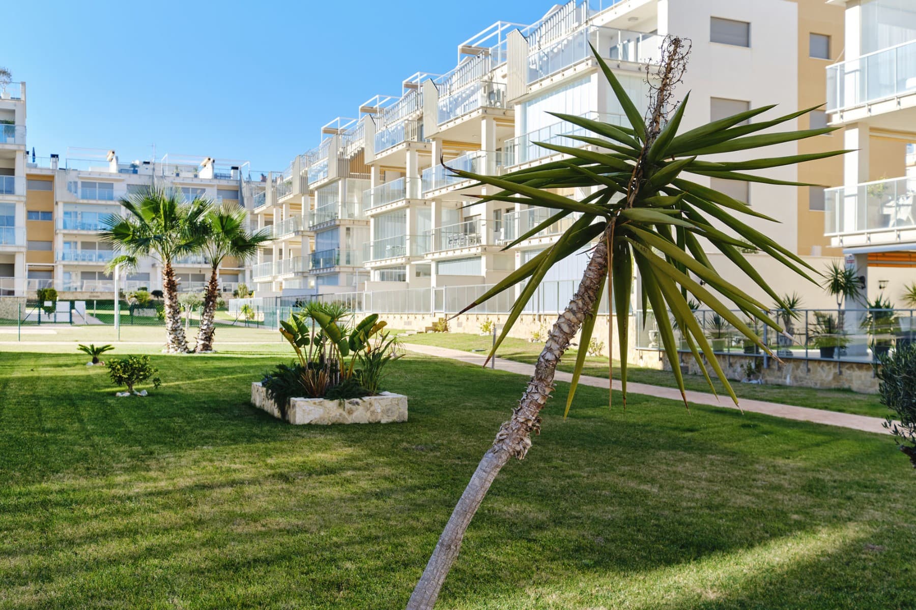 2 bed Middle Floor Apartment in Orihuela Costa - 43