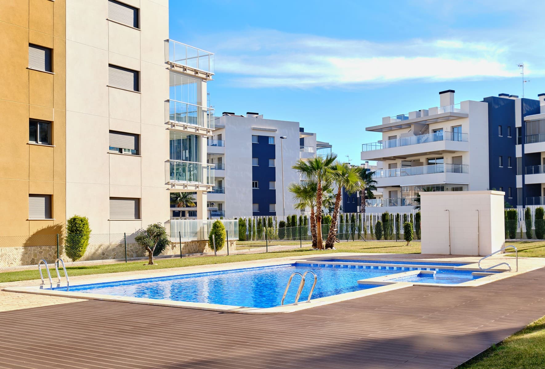 2 bed Middle Floor Apartment in Orihuela Costa - 44