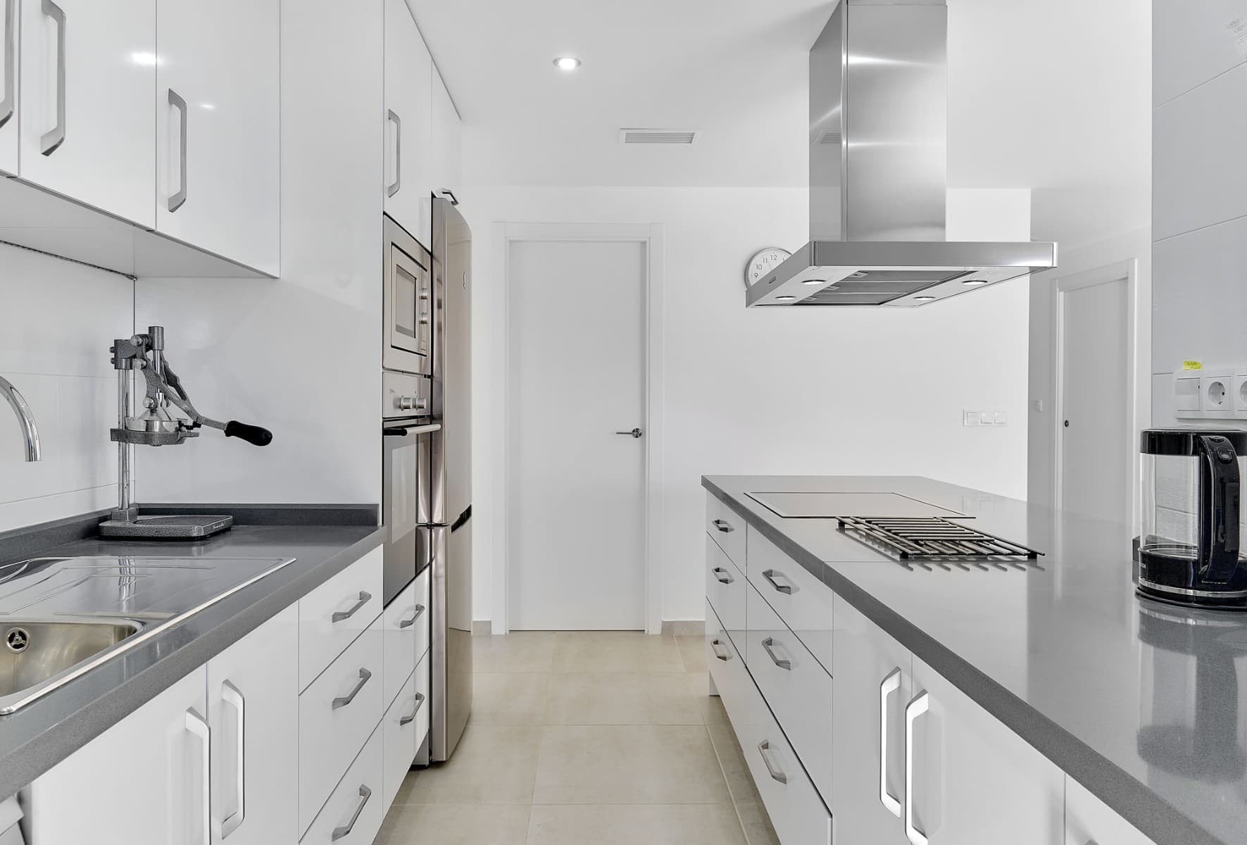 2 bed Middle Floor Apartment in Orihuela Costa - 29