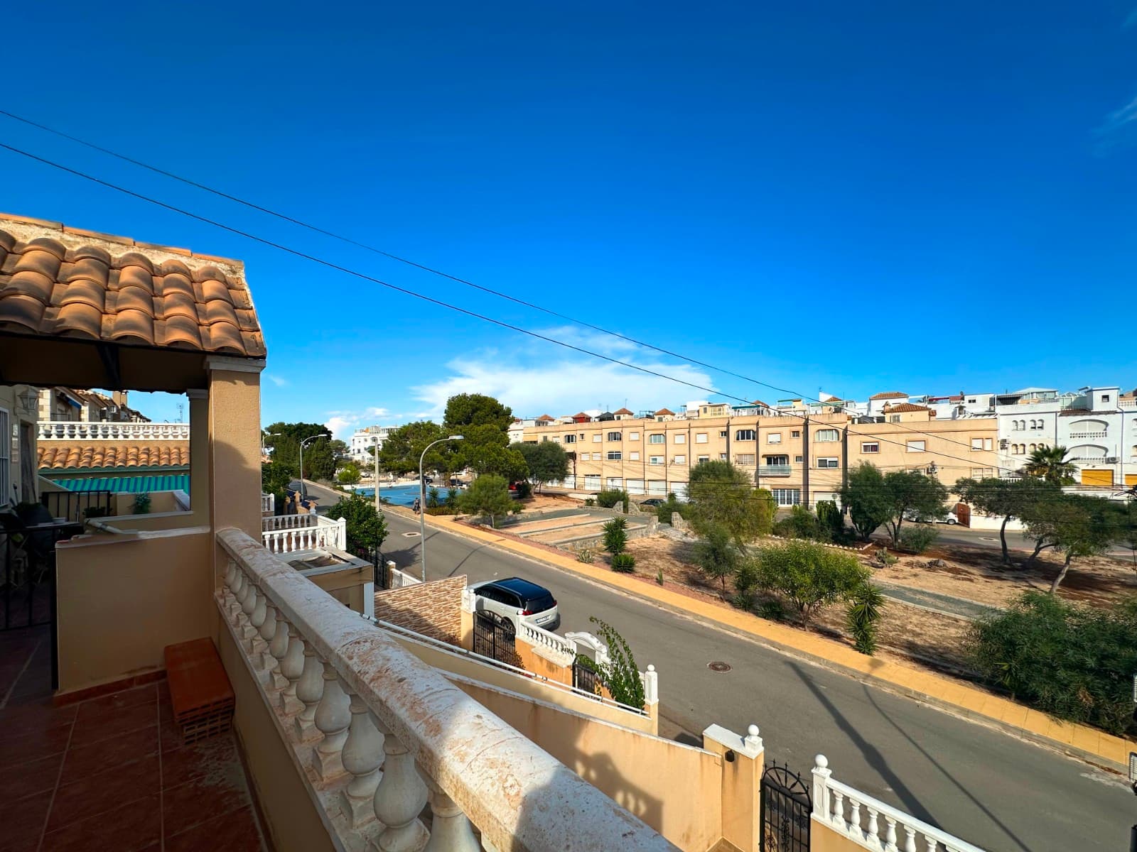 Bungalow met 2 slaapkamers in San Miguel de Salinas - 20