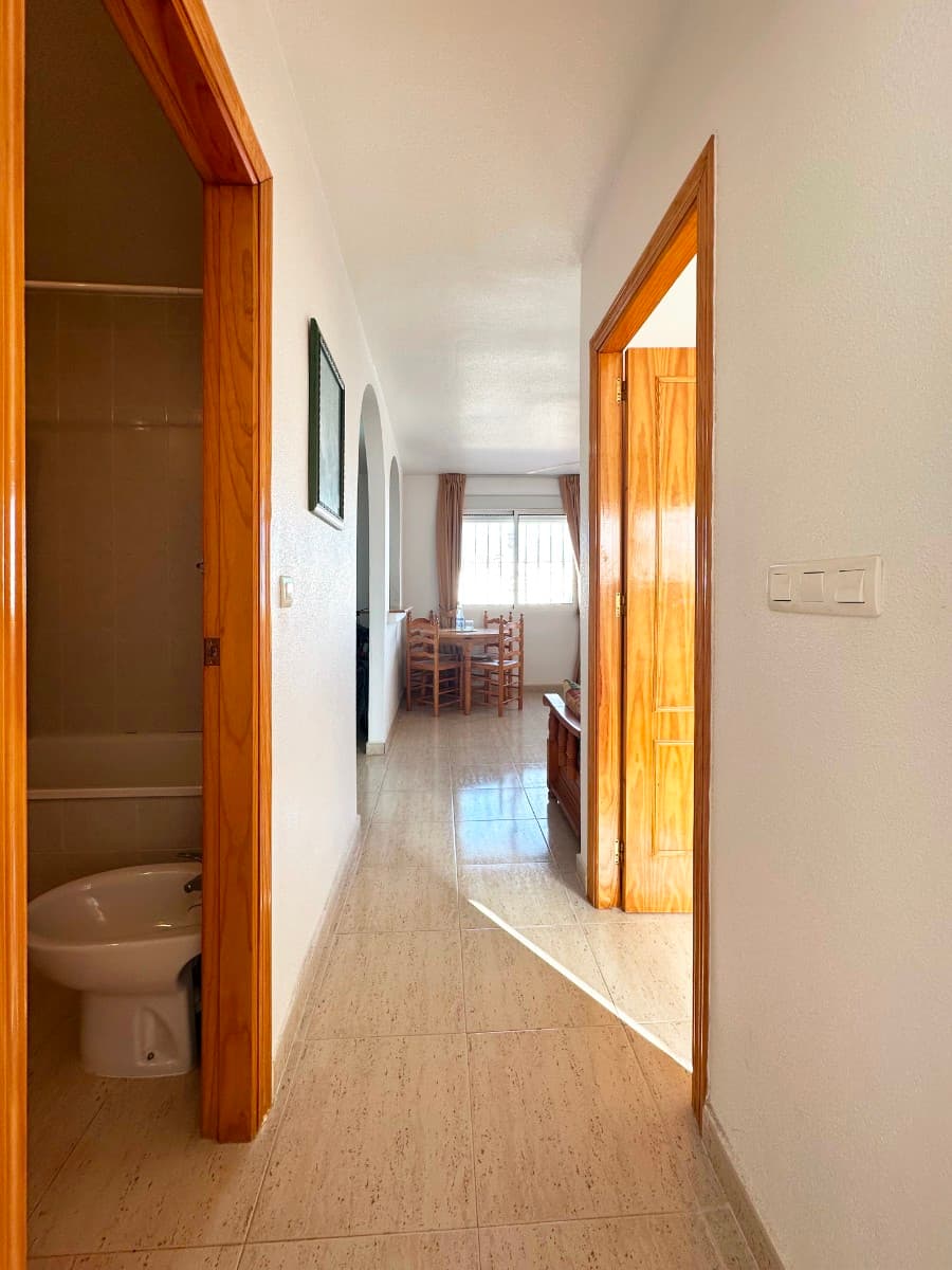Bungalow met 2 slaapkamers in San Miguel de Salinas - 14