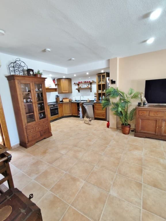 Vrijstaande Villa met 4 slaapkamers in San Miguel de Salinas - 9