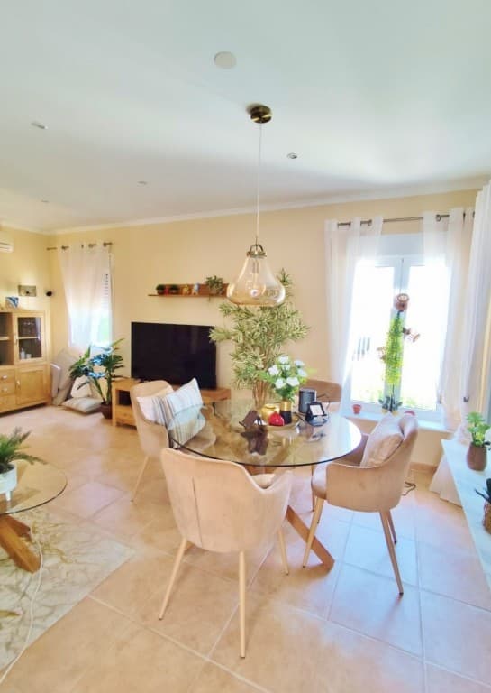 Vrijstaande Villa met 4 slaapkamers in San Miguel de Salinas - 36