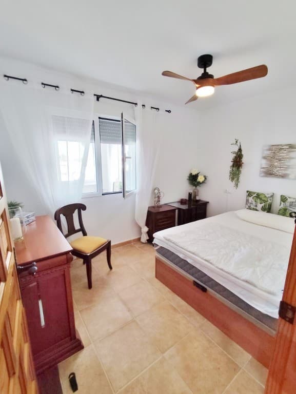 Vrijstaande Villa met 4 slaapkamers in San Miguel de Salinas - 17