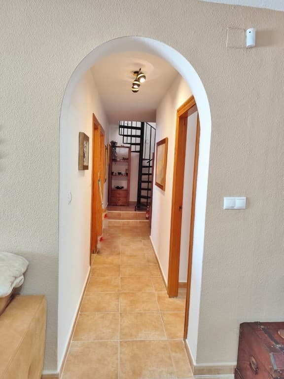 Vrijstaande Villa met 4 slaapkamers in San Miguel de Salinas - 23