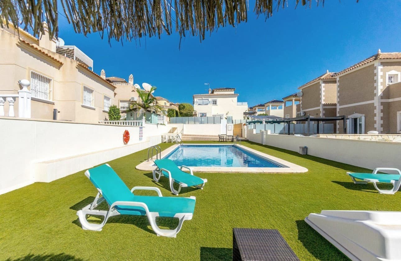 Bungalow met 2 slaapkamers in San Miguel de Salinas - 27