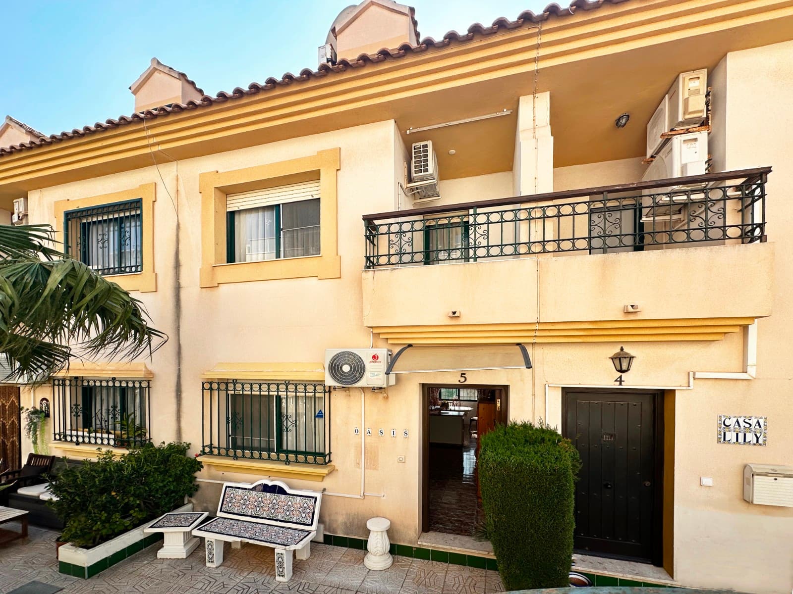 Villa - Chalet de 3 dormitorios en Orihuela Costa - 1