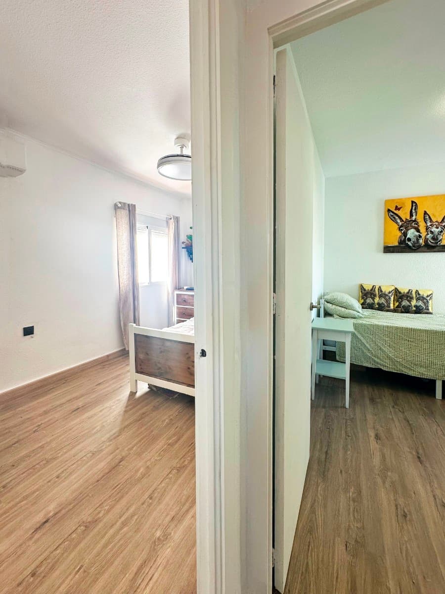 Bungalow de 2 dormitorios en Orihuela Costa - 11