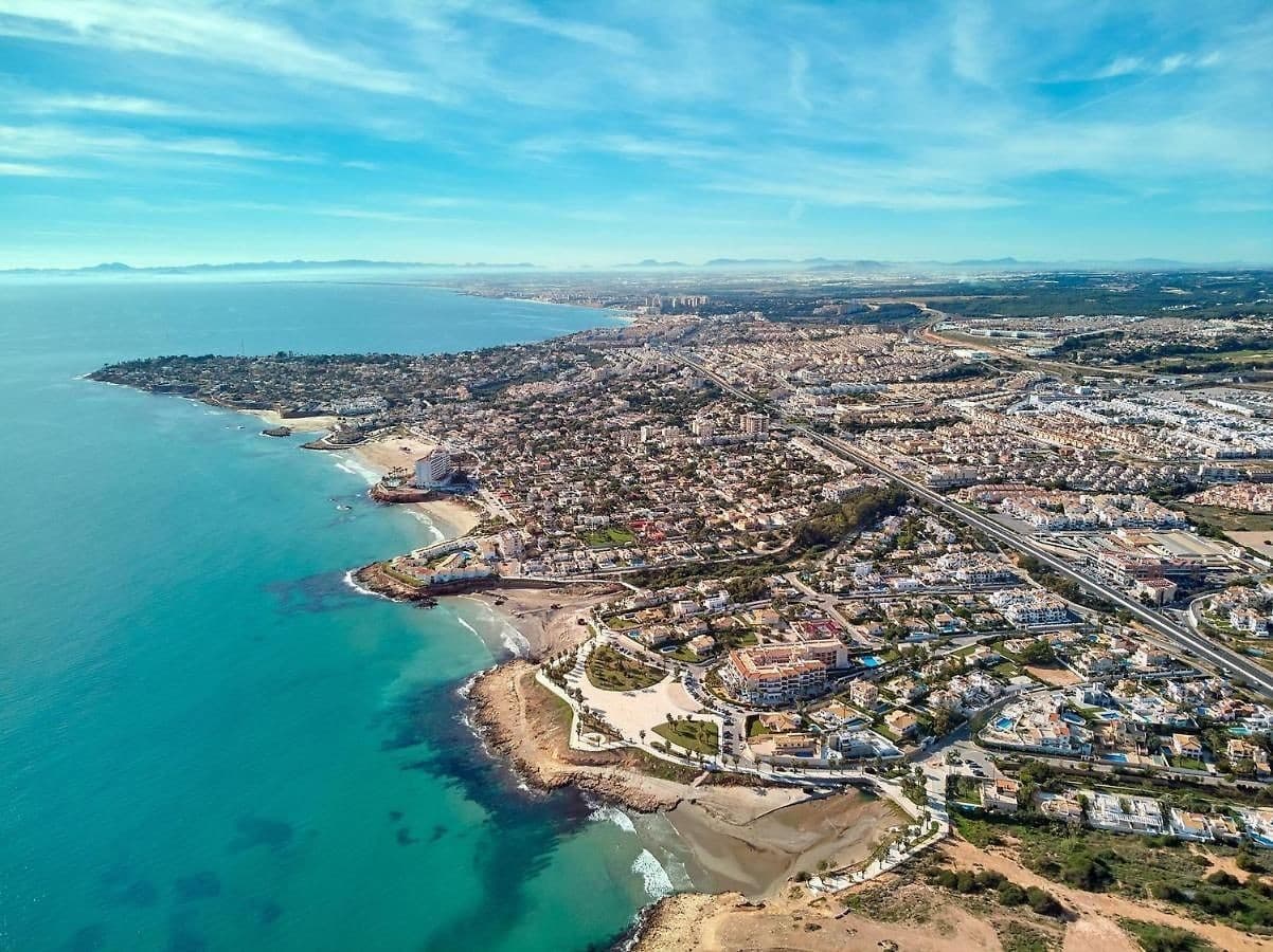 Bungalow de 2 dormitorios en Orihuela Costa - 35
