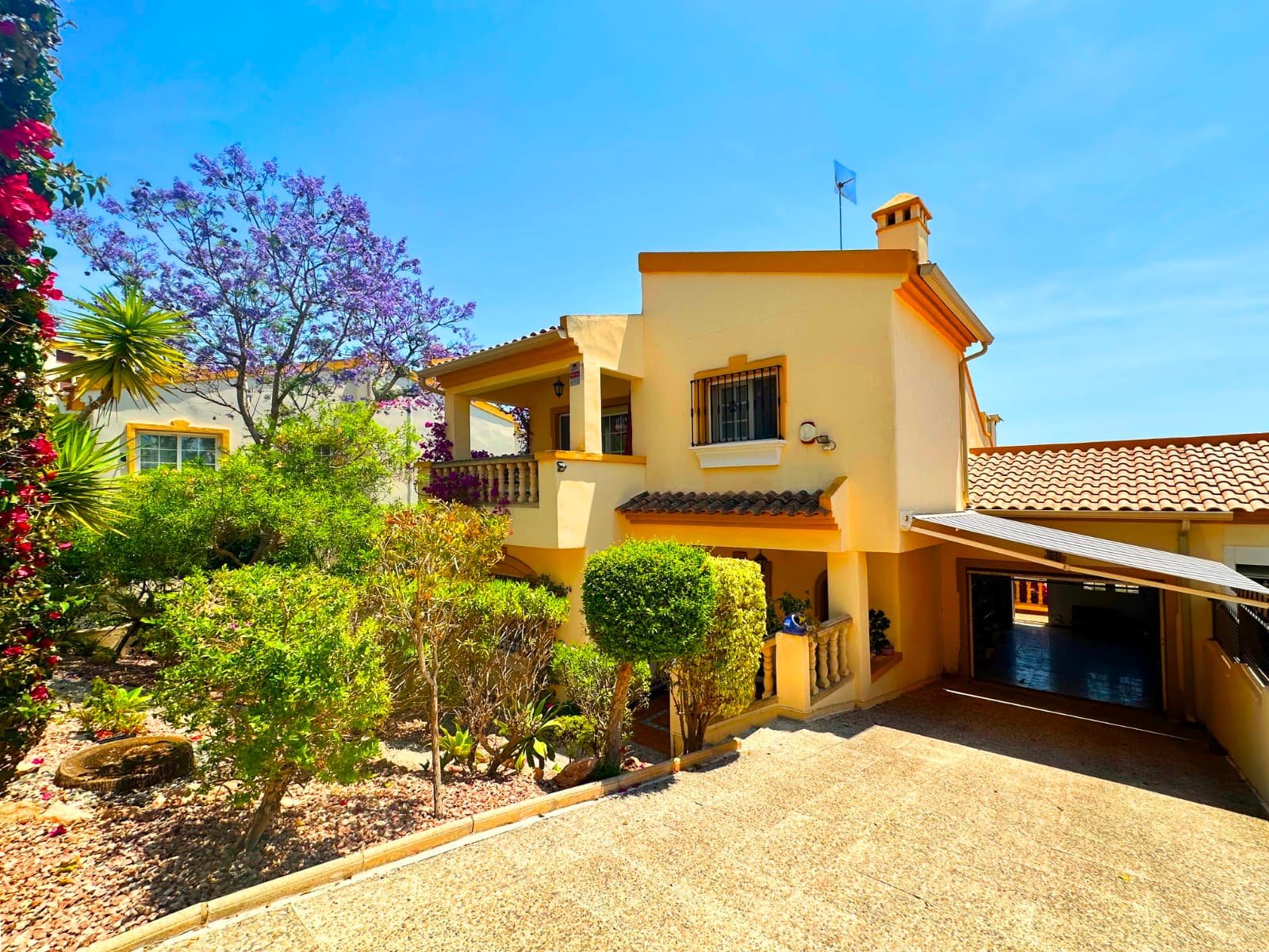 3 bed Detached Villa in Orihuela Costa - 3