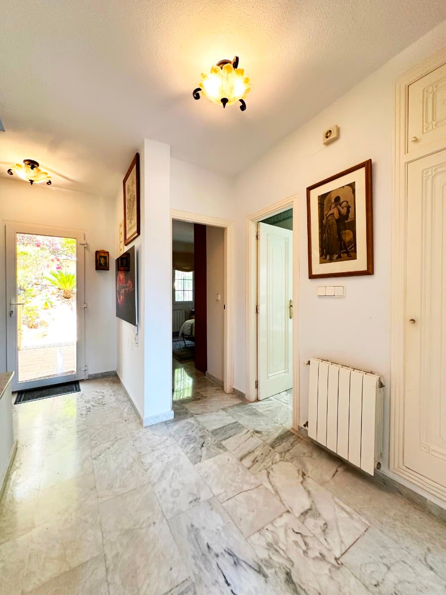 3 bed Detached Villa in Orihuela Costa - 7